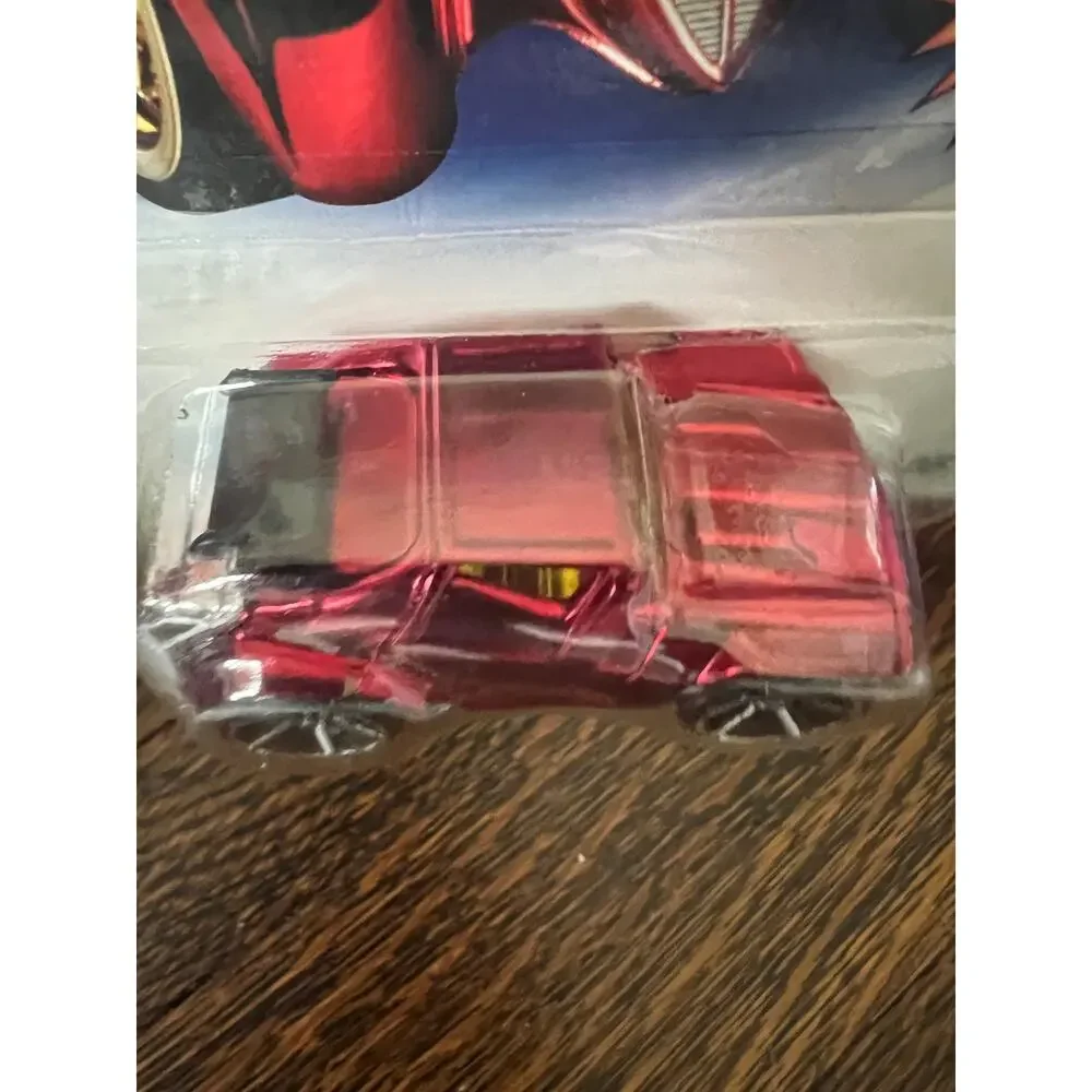 Hot Wheels Holiday Hot Rods Diecast Car 2007 RD-05 Red Chrome Dune Buggy New
